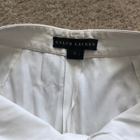 Shorts - Picture 3 of 3